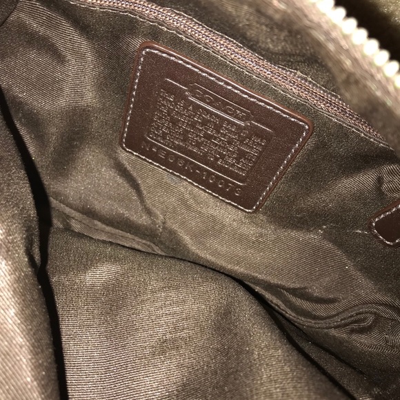 Coach handbag brown great condition - Picture 2 of 2